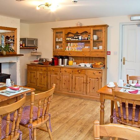 Detling Coachhouse Bed & Breakfast Maidstone Exterior photo
