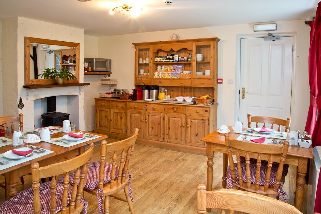 Detling Coachhouse Bed & Breakfast Maidstone Exterior photo